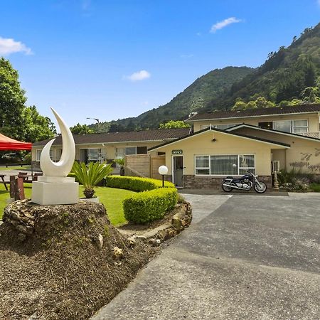 Te Aroha Motel Exteriör bild