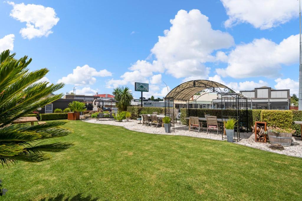 Te Aroha Motel Exteriör bild